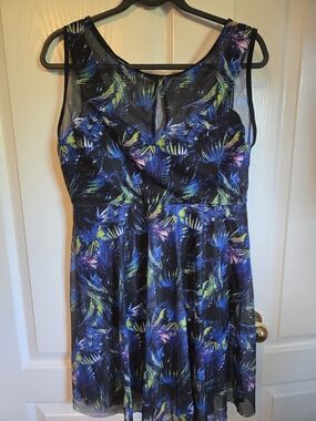 BloomChic Swimsuit in Blue, Green And Black - 14/16